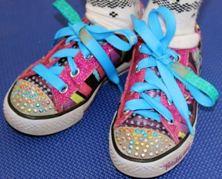 laces-small.jpg laces-small.jpg